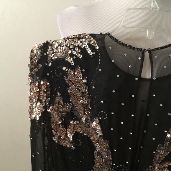 HOST PICK- NITE LINE GOLD/BLACK SEXY SEQUIN DRESS/ IT HAS SHOULDER PADS-SIZE 6 - Picture 7 of 12